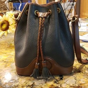 Dooney & Bourke Hobo
